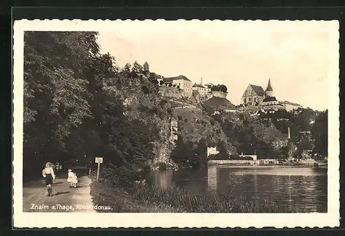 AK Znaim a. Thaya, Kinder am Flussufer