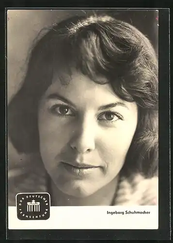 AK Schauspielerin Ingeborg Schuhmacher, Ansagerin des Deutschen Fernsehfunks spielte u.a. im Film Der Landarzt