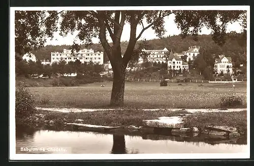 AK Babylon na Chodsku, Hotel und Pension