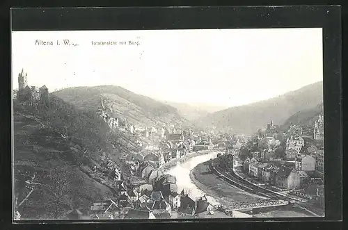 AK Altena i. W., Totalansicht mit Burg