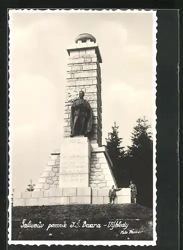 AK Klenci, Salounuv pomnik J. S. Baara-Výhledy