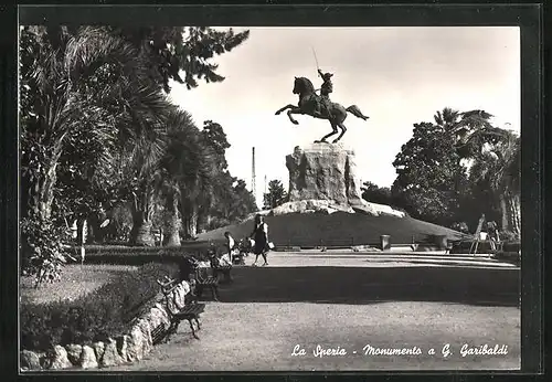 AK La Spezia, Monumento a G. Garibaldi