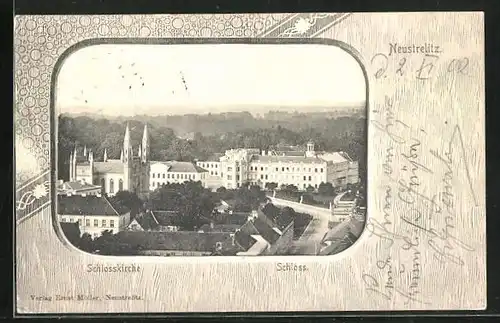 AK Neustrelitz, Schlosskirche u. Schloss aus der Vogelschau