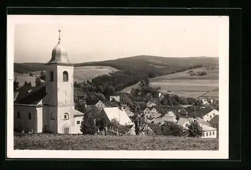 AK Olesnice v. Orl., Teilansicht mit Kapelle