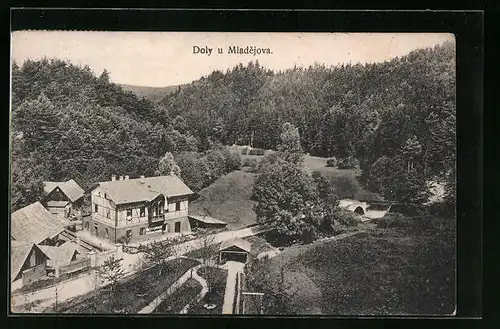 AK Doly u Mladejova, Restaurant aus der Vogelschau