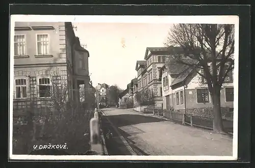 AK Drzkov, Strassenpartie im Ort