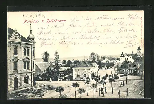 AK Lazne Belohrad, Passanten auf dem Marktplatz