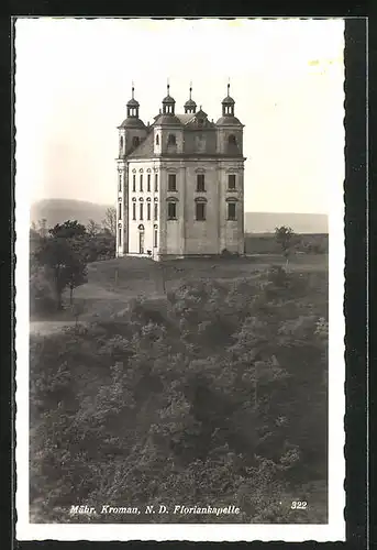 AK Moravský Krumlov N. D., Floriankapelle aus der Ferne