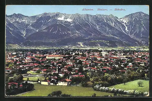 AK Shkodra, Teilansicht der Stadt vor albanischen Alpen