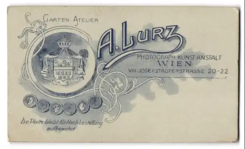 Fotografie A. Lurz, Wien, Josefstädterstr. 20-22, Wappen mit Krone und Münzen