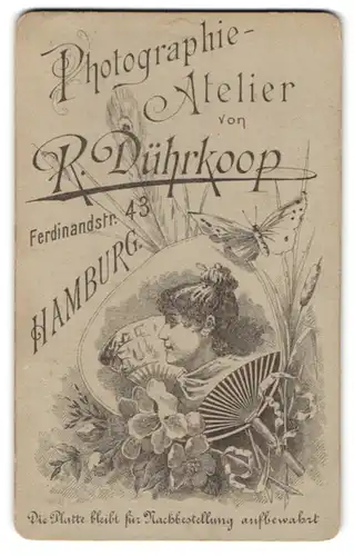 Fotografie R. Dührkoop, Hamburg, Ferdinandstr. 43, Portrait Dame im Seitenprofil mit Fächer und Schmetterling