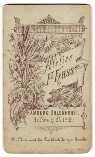 Fotografie Atelier F. Huss, Hamburg-Uhlenhorst, Hofweg 24, Farbpalette mit Bildern von Pfalzen umgeben