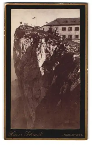 Fotografie Xaver Schmid, Ingolstadt, Ansicht Schafberg, Hotel und Steilklippe, Rückseitig Ansicht von Ingolstadt