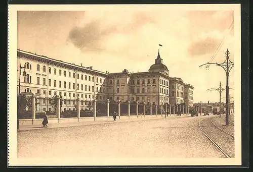 AK Moskau, Strassenpartie mit Palast, Palais du travail