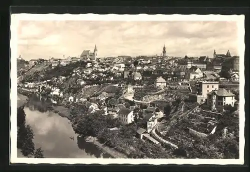 AK Znaim, Thaya mit Blick auf Ort