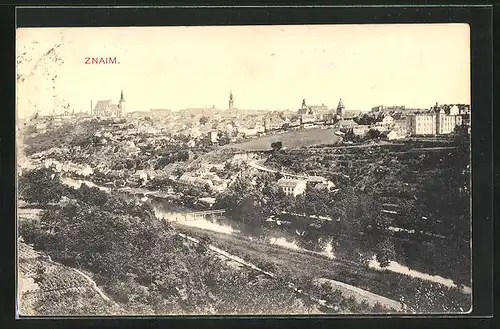 AK Znaim, Ortsansicht von Anhöhe