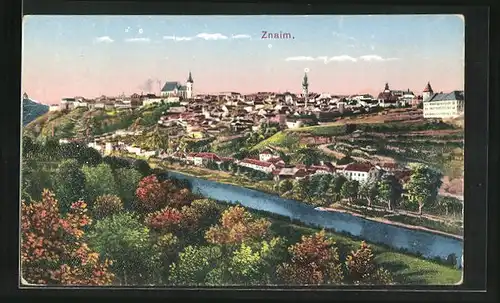 AK Znaim, Gesamtansicht der Stadt von Anhöhe