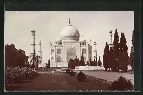AK Agra, Garten vor dem Taj Mahal