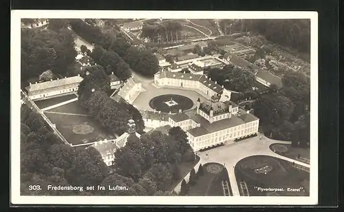 AK Fredensborg, Fredensborg set fra Luften