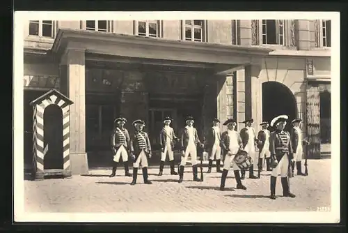 AK Bautzen, Jahrtausendfeier 1933, Die Stadtwache in Uniform von 1750