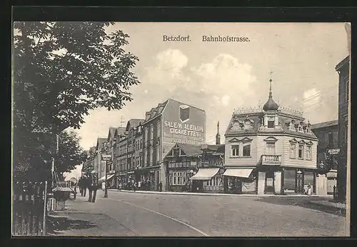 AK Betzdorf, Bahnhofstrasse mit Geschäften