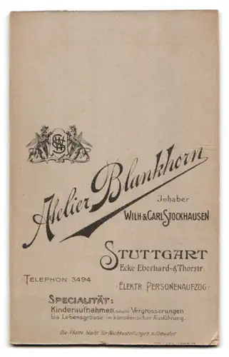 Fotografie Atelier Blankhorn, Stuttgart, Eberhardstr. 55, Junger Herr mit Mittelscheitel und hochgestelltem Schnauzbart