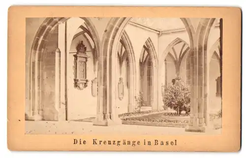 Fotografie A. Varady & Co., Basel, Ansicht Basel, Die Kreuzgänge