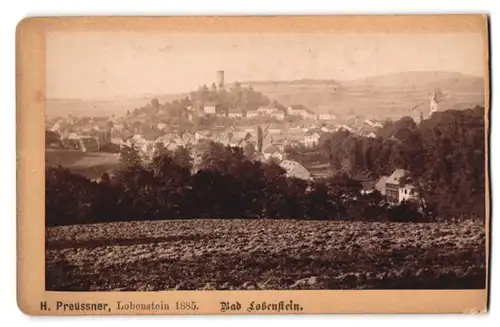 Fotografie H. Preussner, Lobenstein, Ansicht Bad Lobenstein, Panorama der Ortschaft um 1885
