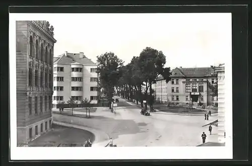 AK Wischau / Vyskov, Strassenpartie mit Bezirksbehörde