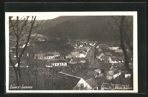 AK Zdanice, Strassenpartie aus der Vogelschau