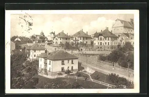 AK Znaim, Burgwall, Strassenpartie im Ort