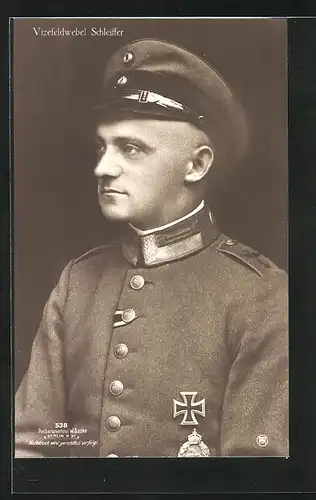 Foto-AK Sanke Nr. 538: Vizefeldwebel Schleiffer in Uniform mit Schirmmütze