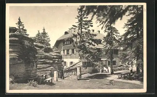 AK Dreisessel, Gasthaus, Unterkunftshaus an der Felsformation