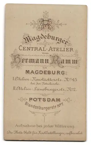 Fotografie Hermann Ramm, Magdeburg, Neustädterstrasse 45, Portrait junge Dame mit Amulett