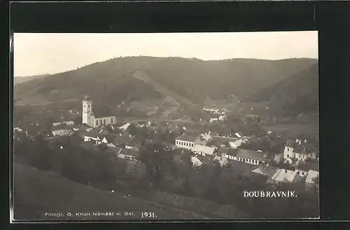AK Doubravnik, Ortsansicht vom Berg aus
