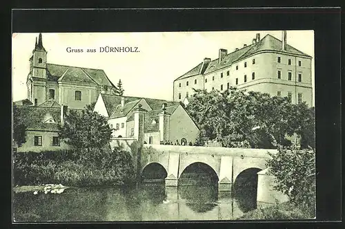 AK Dürnholz in Mähren, Blick auf Brücke gegen Schloss