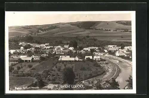 Foto-AK Dolní Loucky, Ortsansicht aus der Vogelschau