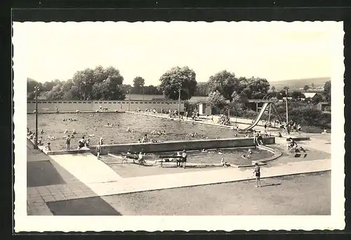 AK Blansko, Koupaliste, Kinder im Schwimmbad