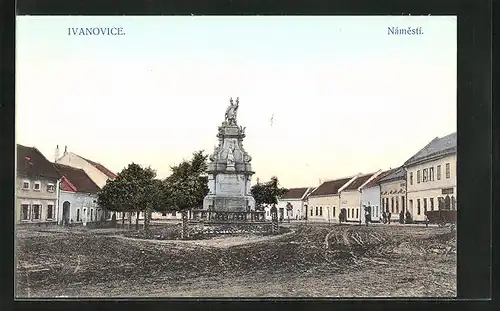 AK Ivanovice, Námestí, Pomnik