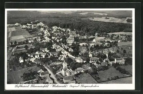 AK Flammersfeld im Westerwald, Ortsansicht aus der Vogelschau, Fliegeraufnahme