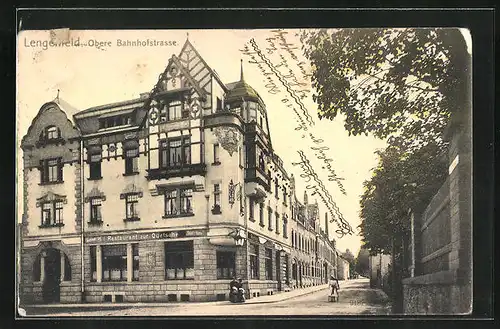 AK Lengenfeld, Obere Bahnhofstrasse mit Restaurant zur Quetsche