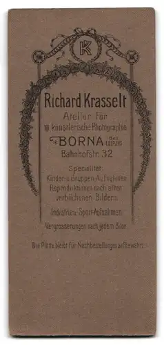 Fotografie Atelier Richard Krasselt, Borna, Bahnhofstrasse 32, Einjährig-Freiwilliger im Feldrock