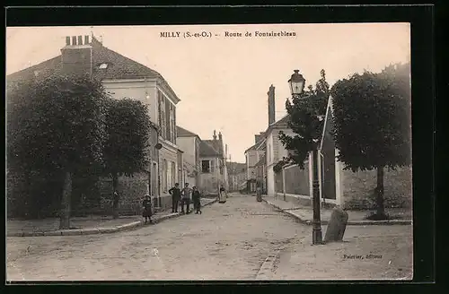 AK Milly, Route de Fontainebleau