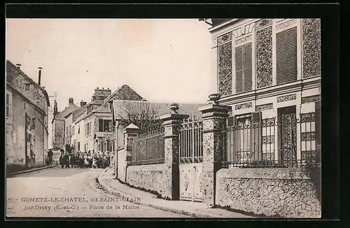 AK Gometz-le-Chatel, Place de la Mairie