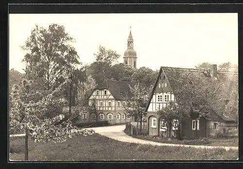 AK Schönbach (OL.) ü. Löbau, Gasthaus Thomas mit Kirche