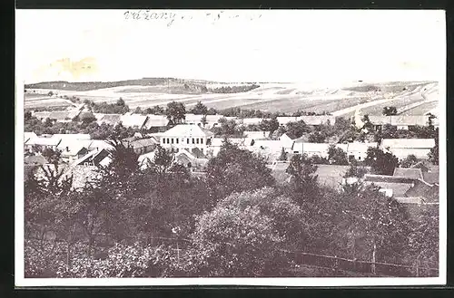 AK Vázany, Ortsansicht aus der Vogelschau