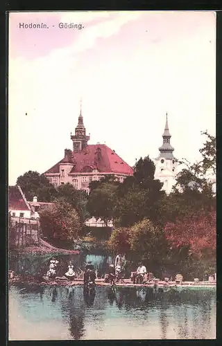 AK Göding / Hodonin, Seeblick auf Schloss und Kirche