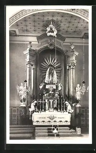 AK Zarosice, Altar in der Kirche