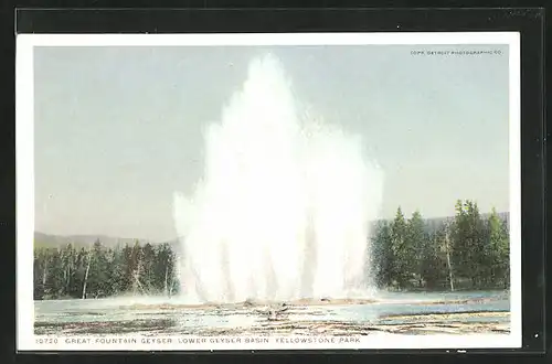AK Yellowstone Park, Great Fountain Geyser, Lower Geyser Basin