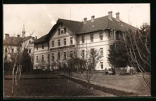 AK Moravec, Sanatorium Rafaela